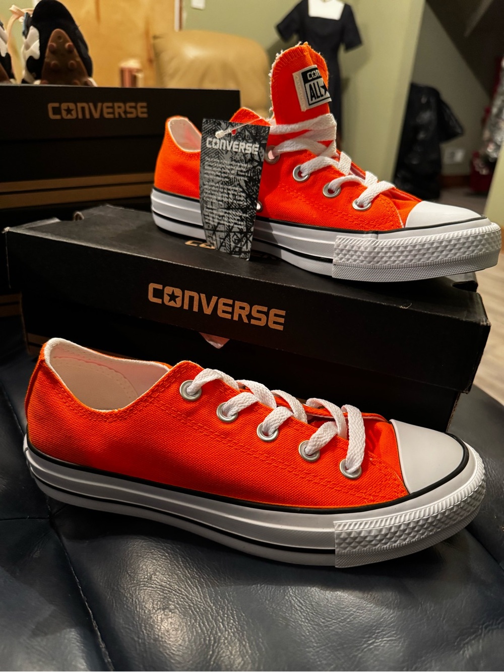 Converse Neon Orange Low Top Canvas Sneakers size 6
